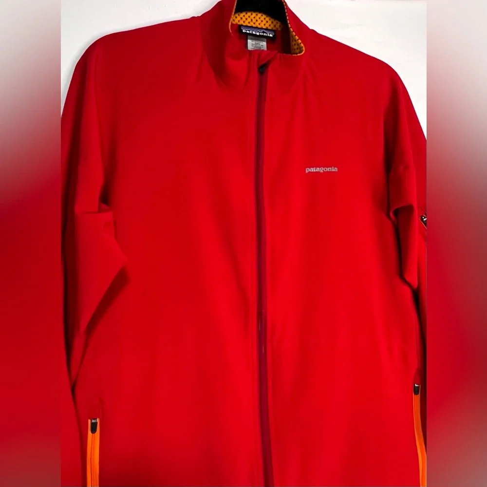 Patagonia Men's Wind Shield Jacket Performance Outdoor Hiking Activewear Coat
